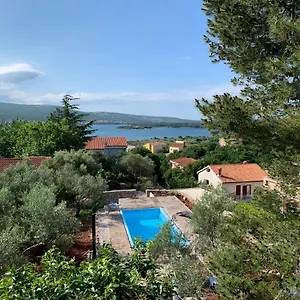 Apartment Lili Apartments, Sv Dunata 18, Kornić